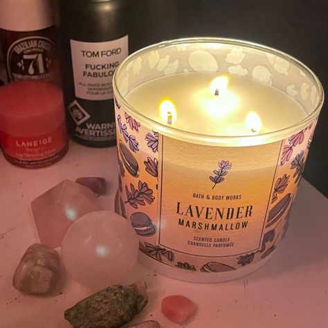 Lavender Vanilla Scent Aesthetic, Lavender Scented Candles Aesthetic, Candle Scent Aesthetic, Lavender Vanilla Aesthetic, Lavender Scent Aesthetic, Lavender Candle Aesthetic, Scented Candles Aesthetic Room, Scent Aesthetic, Lavender Oil For Sleep