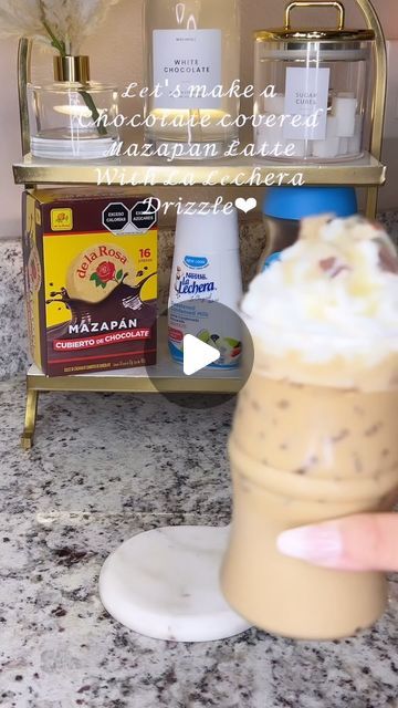 Coffee Essentials, Drinks Ideas, Frappuccino Recipe, Starbucks Recipes, Mexican Recipes, Delicious Chocolate, Frappe, Condensed Milk, Chocolate Covered