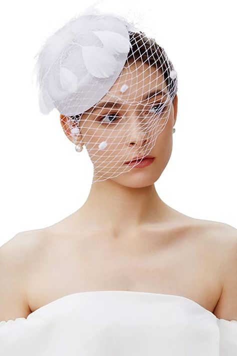 BABEYOND Women’s Fascinators Hat Hair Clip Pillbox Hat Tea Party Fascinator Hat with Veil Headband for Cocktail Wedding Hair Accessories (White) at Amazon Women’s Clothing store Hats Wedding Guest, Wedding Hats And Fascinators, Wedding On The Water, Bride Fascinator, Bridal Ornaments, Hats Outfit, Paris Ootd, Wedding Guest Hair, Hair Fascinators