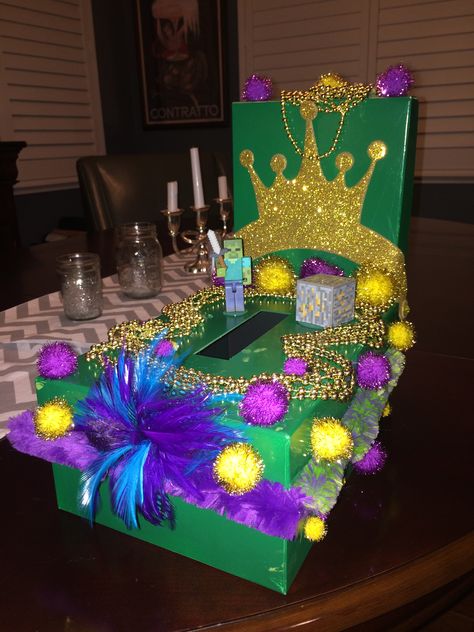 Mardi Gras Parade Float Ideas, Mardi Gras Shoebox Float Ideas, Diy Mardi Gras Float For Kids, Mardi Gras Float Shoe Box Project, Mardi Gras Box Float For Kids, Shoebox Mardi Gras Float, Mardi Gras Floats, Wagon Mardi Gras Float For Kids, Mardi Gras House Float