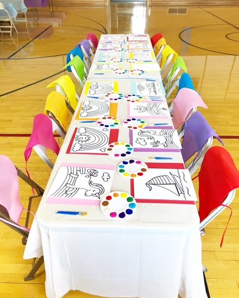 Birthday Party Craft Table, Art Table Birthday Party, Kids Activity Table At Party, Craft Party Table Set Up, Kids Activity Table Birthday Party, 7 Year Birthday Party Activities, Art Party Kids Birthday, Rainbow Birthday Party Activities, Art Party Activities For Kids