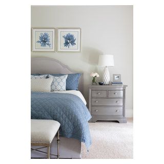 Jul 14, 2019 - Master Bedroom retreat reflecting where the couple is from California with a soft sophisticated coastal look. Nightstand from Stanley Furniture. A grey #colourcomplements #bedrooms Decoration Theme Marin, Beach Style Bedroom, Rooms Decoration, Beautiful Bedrooms Master, Beach House Interior Design, Guest Bedroom Decor, Diy Boho, Bedroom Photos, Bedroom Retreat