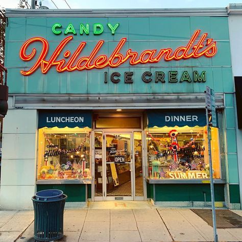 Wine Ice Cream, Americana Aesthetic, Soda Shop, Variety Store, Storefront Signs, Vintage Ice Cream, Outdoor Aesthetic, Vintage Neon Signs, Ice Cream Candy