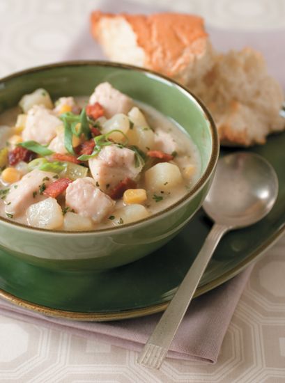 Classic Catfish Chowder Catfish Chowder Recipe, Catfish Stew, Catfish Recipes, Chowder Recipe, Winter Comfort Food, Healthy Fish, Chowder Recipes, Baked Fish, Recipe Details