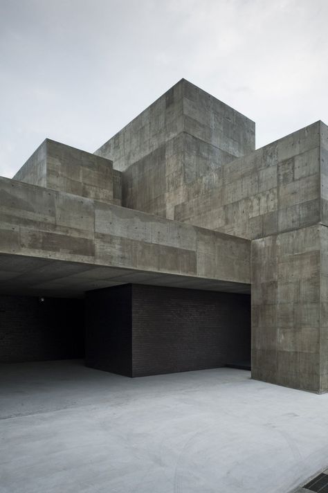 Brutalism Architecture, Concrete Architecture, Brutalist Architecture, Space Architecture, Minimalist Architecture, Concrete Design, Architect House, Architecture Exterior, Brutalism