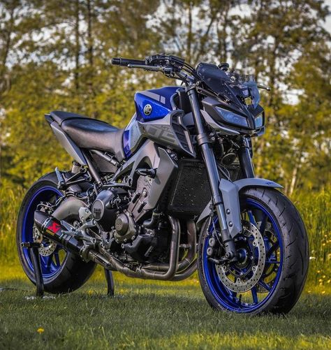 Yamaha MT 09 em 2022 Concept Section, Yamaha Logo, Yamaha Mt 09, Motos Yamaha, Jdm Honda, Yamaha Bikes, Motorcycle Aesthetic, Gangsta Style, Yamaha R6