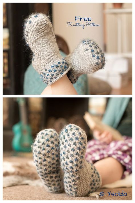 Cadeautje Chunky Heart Slippers Knitting Pattern - Knitting Pattern Slippers Knitting Pattern, Heart Slippers, Knitting Space, Slippers 2023, Knit Slippers, Knitted Slippers Pattern, Toddler Slippers, Pattern Knitting, Crochet Quilt