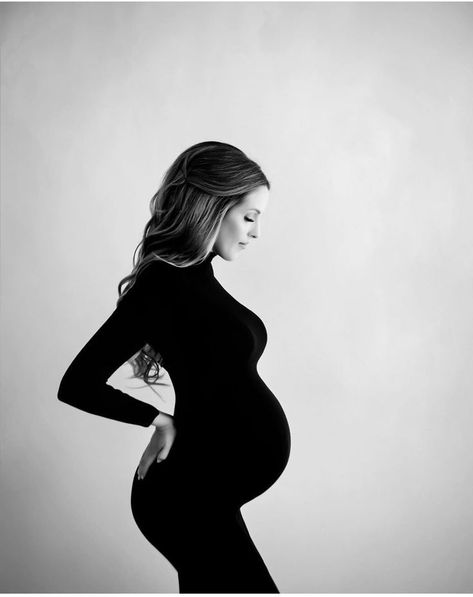 Monochrome Maternity Shoot, Sleek Maternity Shoot, Maternity Photos Black Bodysuit, Black Dress Studio Maternity Pictures, Maternity Black Dress Photography, Standing Maternity Poses, Maternity Photo Shoot Ideas Studio Family, Maternity Photo Shoot Ideas Black Dress, Tasteful Maternity Photos