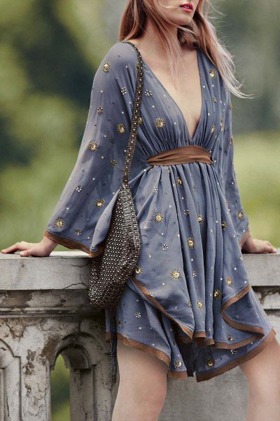 Plunging Neck Kimono Sleeve Contrasting Dress PURPLE: Bohemian Dresses | ZAFUL Stile Hippie Chic, Diy Sy, Silver Sequin Dress, Mode Hippie, Estilo Hippie, Diy Vetement, Mode Boho, 자수 디자인, Pusheen