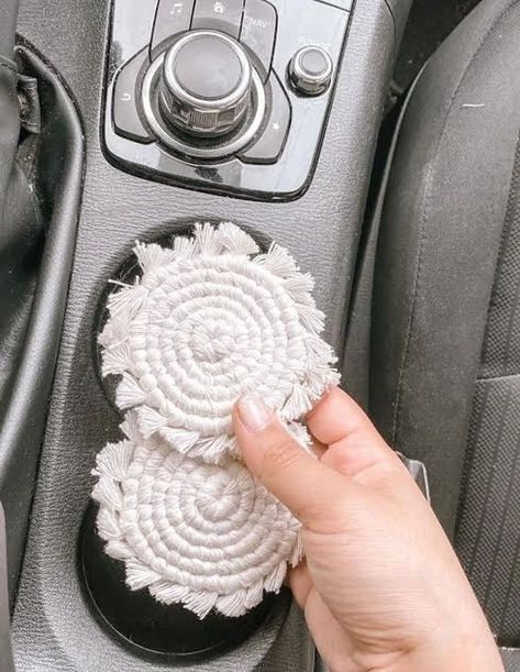 Knitted Car Accessories, Elephant 2003, Woven Coasters, Boho Car Accessories, Car Interior Diy, Hippie Car, Girly Car Accessories, Car Life, Car Things