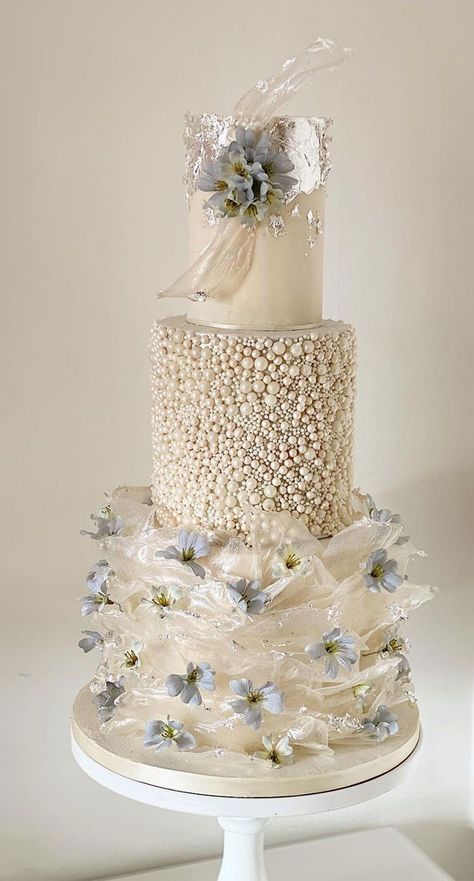 Pearl Wedding Cakes, Cute Wedding Cakes, Fancy Wedding Cakes, Wedding Cake Pearls, Cakes To Make, Pearl Cake, Pretty Wedding Cakes, Big Wedding Cakes, Beautiful Cake Designs