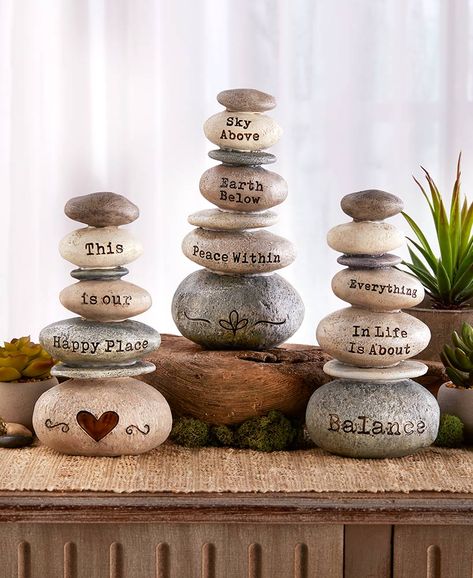 Tabletop Shelf, Deco Nature, Painted Rocks Craft, Rock Painting Patterns, Rock Decor, Stone Pictures, Rock Painting Designs, Stone Crafts, Tabletop Decor