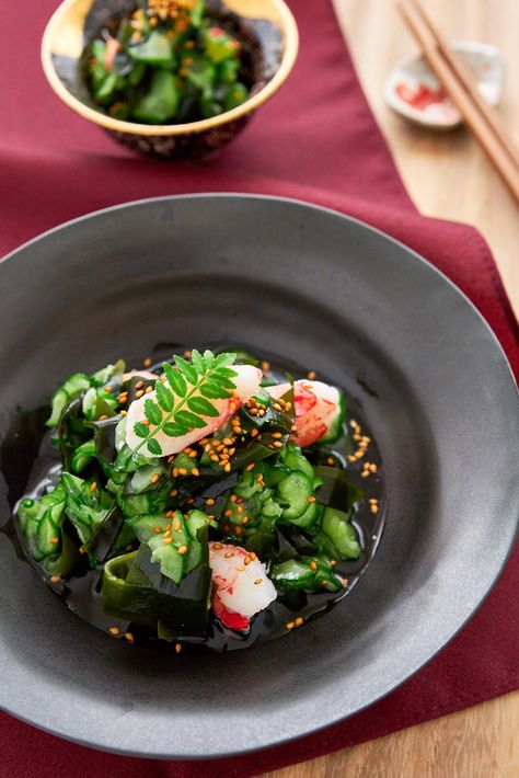 Japanese Cucumber Salad Recipe (酢の物 - Sunomono) Sunomono Recipe, Japanese Salad Recipes, Sunomono Salad, Japanese Cucumber Salad, Japanese Salad, Japanese Cucumber, Starter Recipes, Crunchy Salad, Cucumber Recipes Salad