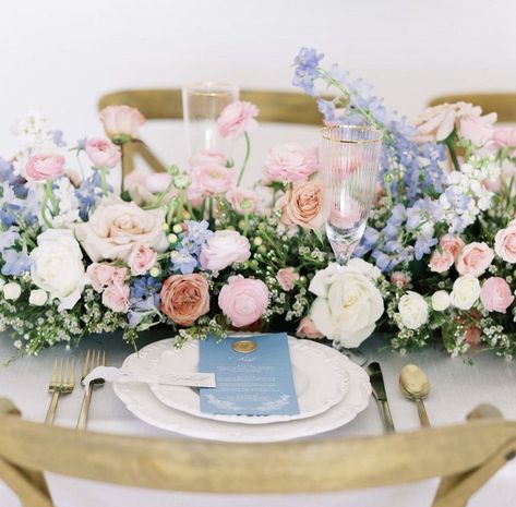 Coastal Pastel Decor, Pink And Powder Blue Wedding, English Pastel Wedding, Bridgeton Wedding, Periwinkle And Blush Wedding, Pastel Floral Arrangements Wedding, Dusty Blue And Pink Wedding Theme Table Settings, Pastel Wedding Flowers Table, Pink And Blue Pastel Wedding