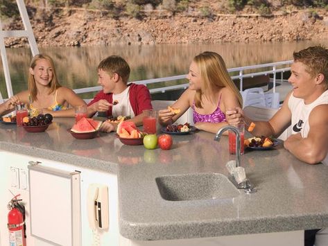 Houseboat Meal Ideas, Lake Powell Houseboat Meals, Lake Powell Food Ideas, Camp Stove Recipes, Group Vacation Ideas, Blame Canada, Lake Powell Houseboat, Lake Ouachita, Houseboat Vacation