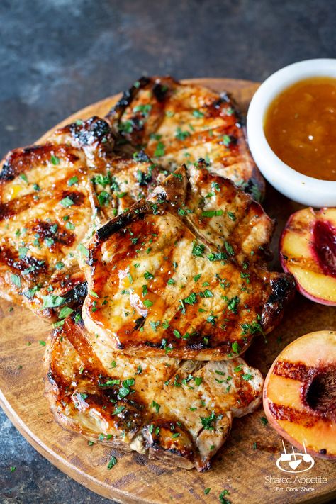 Peach Bourbon Glazed Pork Chops - Shared Appetite Peach Pork Chops, Peach Bourbon, Pork Chop Marinade, Peach Sauce, Bourbon Glaze, Glazed Pork Chops, Glazed Pork, Pork Glaze, Pork Dinner