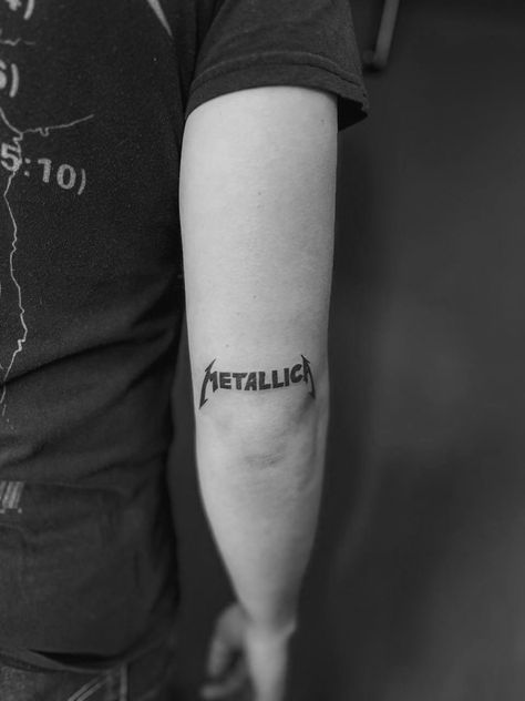 Metallica Tattoo Sleeve, Metallica Tattoo Ideas, Jai Core, Supernatural Tattoos, Heavy Metal Tattoo, Pulse Tattoo, Metallica Tattoo, Metallica Logo, Supernatural Tattoo