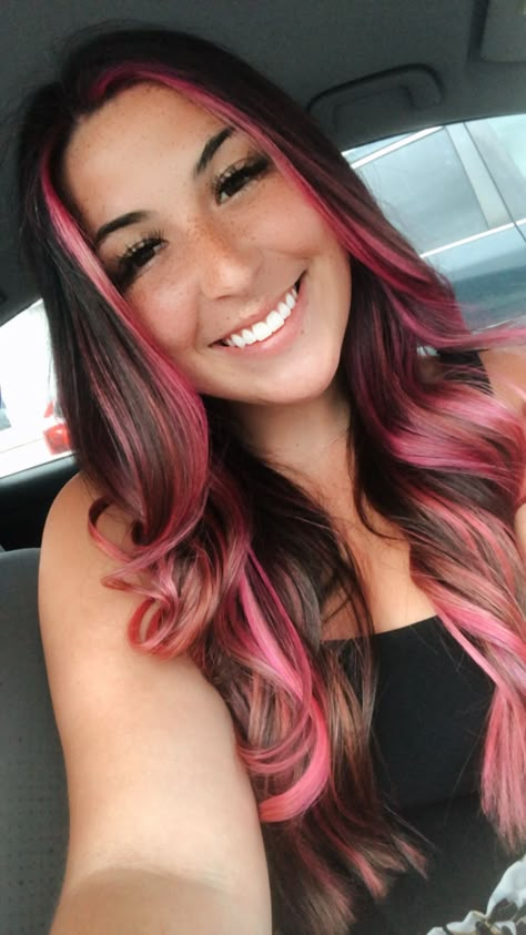 Pink Hair For Brown Hair, Cool Pink Hair Dye Ideas, Brown Hair With Pink Money Piece Highlights, Hair Color Ideas Straight Hair Brunettes, Light Brown Hair With Pink Peekaboos, Peekaboo For Brown Hair, Peekaboo Hair With Brown Hair, Moneypiece Hair Pink, Pink In Brown Hair Highlights