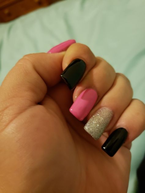 Black And Bright Pink Nails, Black Pink And Silver Nails, Pink Black And Silver Nails, Pink And Black Valentines Day Nails, Black N Pink Nails, Pink And Black Valentines Nails, Black White Pink Nails, Black And Pink Valentine Nails, Black And Pink Glitter Nails