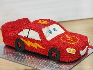 Car Shaped Cake, Car Theme Cake, 2nd Birthday Cake Boy, Car Cakes For Boys, Cars Cake Design, Disney Cars Cake, Cars Theme Cake, Cake Designs For Boy, Mcqueen Cake