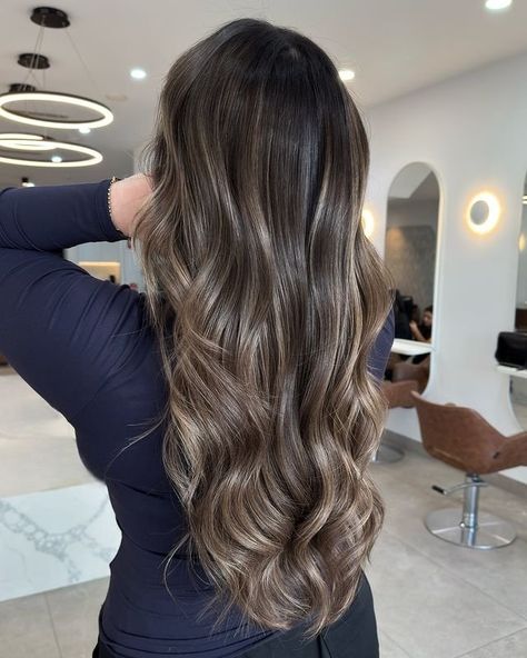 35 Mushroom Brown Hair Color Ideas 2024 - Fashion Trend Hacks Sand Brown Hair, Mushroom Ash Brown Hair Balayage, Mushroom Brown Hair Color Balayage, Beige Brown Hair, Honey Brown Balayage, Ash Brown Hair Dye, Mushroom Brown Hair Color, Ash Brown Hair Balayage, Mushroom Brown Hair