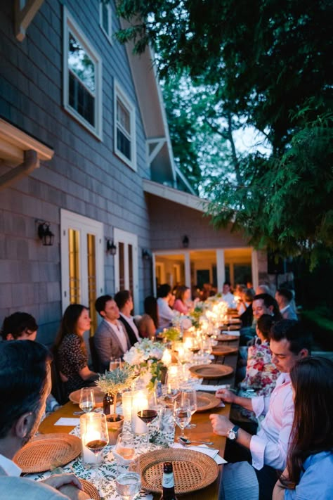 Lakeside Dinner Party, Family Style Rehearsal Dinner, Poolside Rehearsal Dinner, Rehearsal Dinner Backyard, Lakeside Rehearsal Dinner, Dinner Rehearsal Ideas, Casual Rehearsal Dinner, Backyard Rehearsal Dinner Ideas, Casual Rehearsal Dinner Ideas