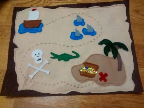 X marks the spot! Pirate treasure map from felt for Halloween costume, pretend play or quiet book fun. Felt Treasure Map, Fairy Map, Pirate Hat Crafts, Diy Pirate Costume For Kids, Treasure Maps For Kids, Pirate Costume Kids, Pirate Costume Diy, Felt Play Mat, Pirate Treasure Maps