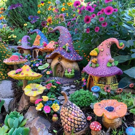 Fairy Garden Yard, Gnome Mushroom House, Simple Garden Decor, Big Fairy Garden Ideas, Gnome Garden Ideas Diy Fairy Village, Whimsical Flower Garden, Deco Jardin Diy, Spiritual Garden Ideas Backyards, Secret Garden Ideas