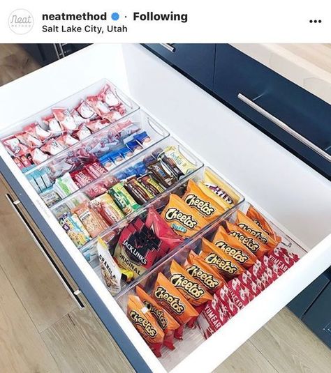 Snack Drawer Organization, Deep Pantry Organization, Snack Drawer, Deep Pantry, Organization Design, Diy Organizer, Back To School Organization, Drawer Organization, Diy Back To School