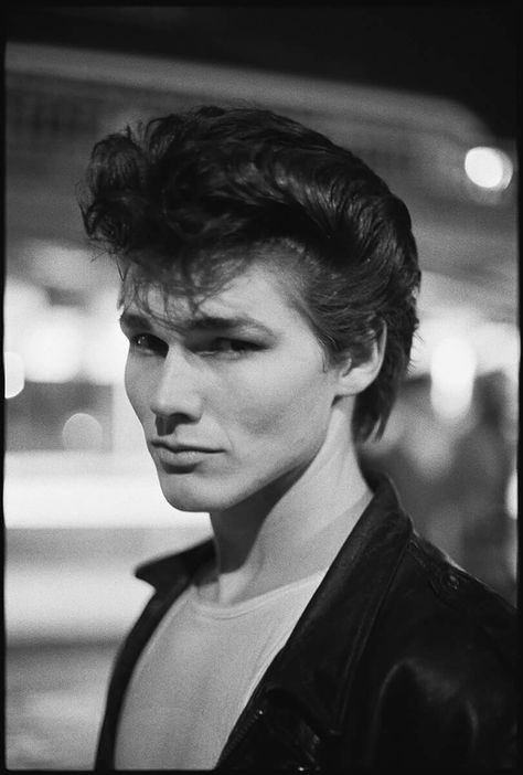 Morten Harket A Ha 80s, Morton Harket, Aha Band, Old Celebrities, Morten Harket, 80s Men, A Ha, Pop Rock Bands, Synth Pop