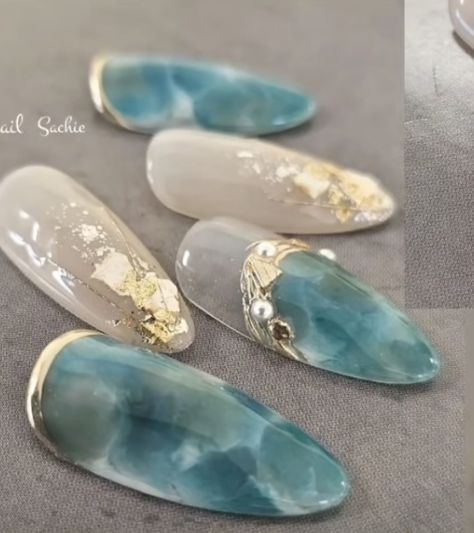 Blue Gold Marble Nails, Lake Nails, Water Nail Art, Ombre Gel Nails, Bridal Nails Designs, Cute Pink Nails, August Nails, Water Nails, Beauty Nails Design