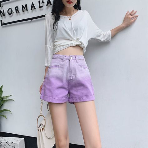 Active Shorts Outfit, Short Outfits Korean, Loose Jean Shorts, Outfit Korean, Shorts Outfits Women, Baggy Shorts, Purple Outfits, Loose Jeans, Shorts For Women