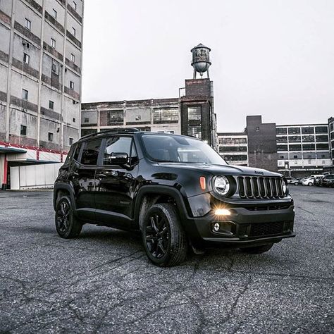 The 2016 Jeep Renegade "Dawn of Justice" Special Edition is here to fight your boring commute. #saveatsterling Jeep Renegade Black, 2016 Jeep Renegade, Jeep Wrangler Renegade, Jeep Black, Mercedes Jeep, Cb 300, Cars Jeep, Car Kits, Black Jeep