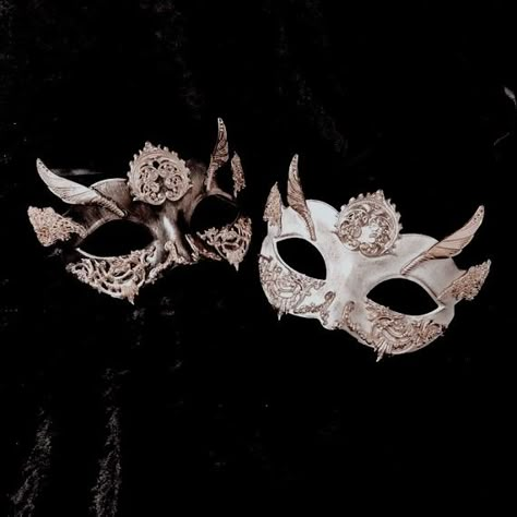 Masquerade Mask Aesthetic, The Kiss Thief, Masquerade Aesthetic, Royalty Core, Mask Aesthetic, Ball Aesthetic, Ball Mask, Royalty Aesthetic, Ideas For Decorating