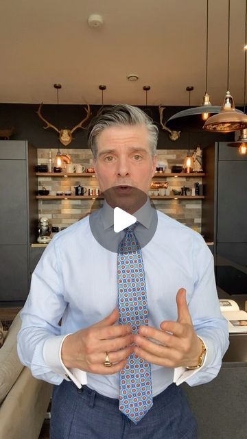 Thomas Fortin Menswear on Instagram: "how to tie a full Windsor tie knot - here using the Hampton Blue tie from Thomas Fortin. #howtotieatie #windsorknot #tieknots #tyingatie" How To Tie A Tie, Tie Tying, Windsor Tie Knot, Windsor Tie, Windsor Knot, Blue Tie, Blue Ties, Tie Knots, Windsor