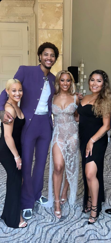 Kelly Oubre Jr, Kelly Oubre, With Girlfriend, Bridesmaid Dresses, Wedding Dress, Quick Saves