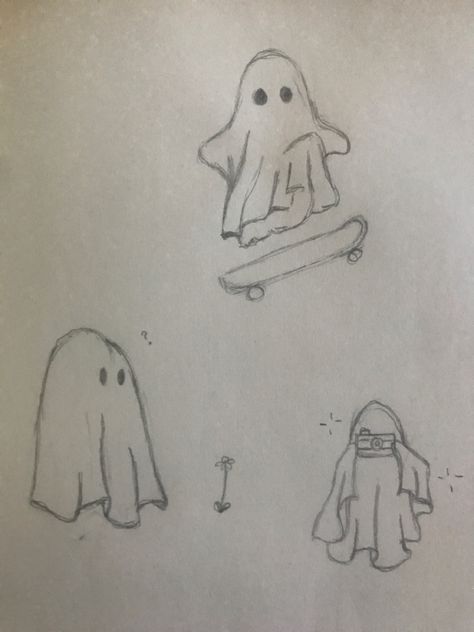 Alt Ghost Drawing, Things To Sketch Halloween, Runaway Ghost Drawing, Types Of Ghosts Drawing, Ghost Person Art, Gost Drawings Aesthetic, Lil Ghost Drawing, Ghost Drawings Easy, How To Draw Ghosts