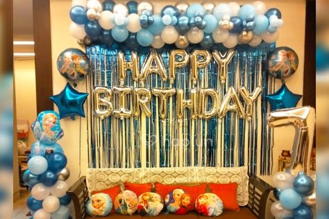 Give a beautiful surprise to your little frozen lover with this bluish frozen backdrop decoration on her birthday. Frozen Backdrop, Airplane Birthday Party Decorations, Frozen Birthday Theme, Airplane Birthday Party, Metallic Balloons, Balloon Ribbon, Frozen Theme, Mermaid Theme, Helium Balloons