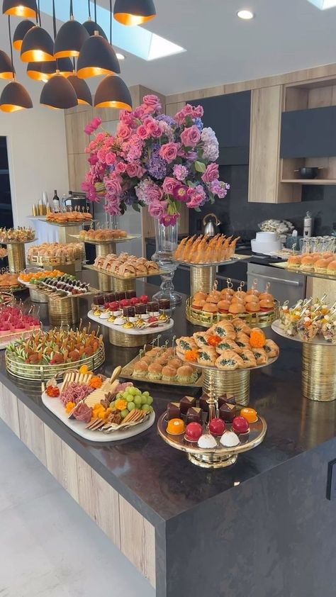 361K views · 1.8K shares | Evet's Events on Reels | Azimov · Deep Breath Food Inspo For Birthday, 21 Birthday Food Table, High End Buffet Food, Buffet For Party, Stacked Food Ideas, Catering Birthday Party, Food Table For Birthday Party, Snack Bar Birthday Party, Birthday Party Food Setup Display