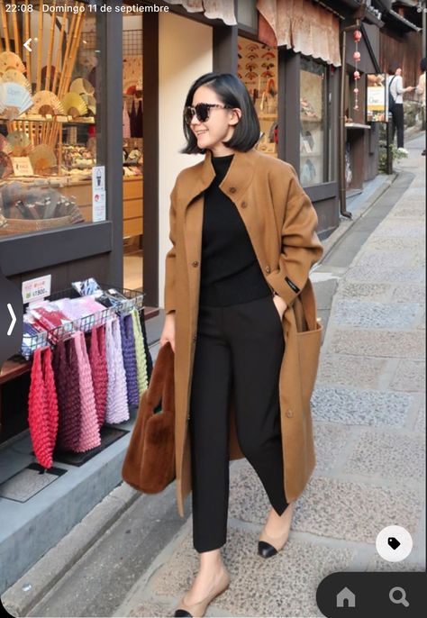 Classic Style Outfits, Paris Mode, Looks Street Style, Outfits Fall, Casual Work Outfits, Coat Outfits, Mode Inspo, Looks Chic, 가을 패션