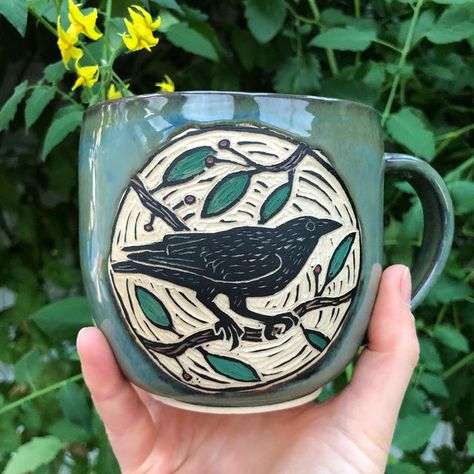 Porcelain Ceramics Pottery, Crow Mug, Crow Pottery, Crow Ceramic, Crow Gifts, Serviceberry Tree, American Crow, Diy Pottery Painting, Hand Building