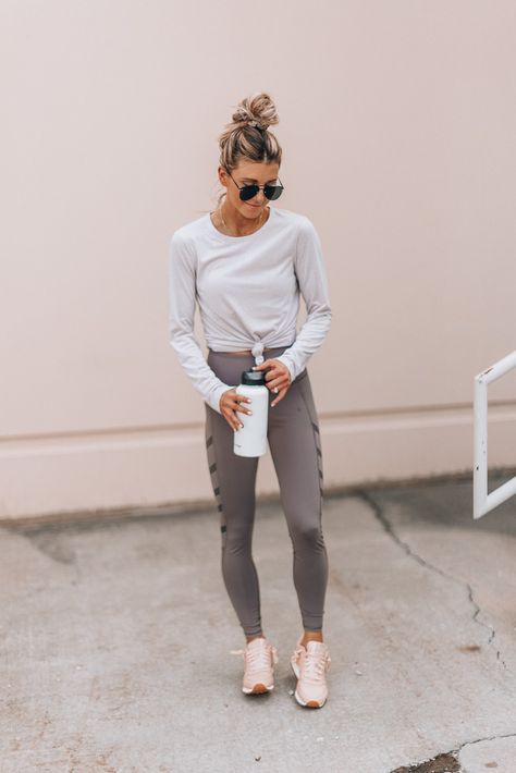 A Cute Business Casual Outfit | Cella Jane Athletic Business Casual, Summer Activewear Outfits, Cute Business Casual Outfits, Clothing Resale, Casual Gym Outfit, Athleisure Outfits Fall, Business Casual Women, Cute Business Casual, Workout Outfits For Women