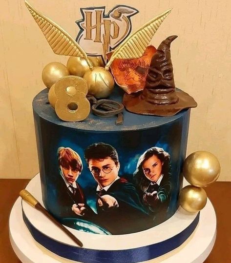 Tort Harry Potter, Harry Potter Theme Birthday, Harry Potter Birthday Cake, Anniversaire Harry Potter, Harry Potter Illustration, Harry Potter Cake, Harry Potter Theme, Harry Potter Birthday, Halloween Horror Nights