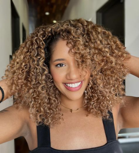 golden blonde 🌞 #curly #curlyhair #dallashairstylist #dfwhairstylist #explorepage #curlycut #haircut #southlakehairstylist #curlyhairspecalist #dallas #puresanasalon #talyajadehair #curlycutinspo Curly Balayage, Curly Highlights, Highlights Curly Hair, Golden Blonde Highlights, Blonde Curly Hair, Blonde Curls, Hair Salons, Salon Hair, Golden Blonde