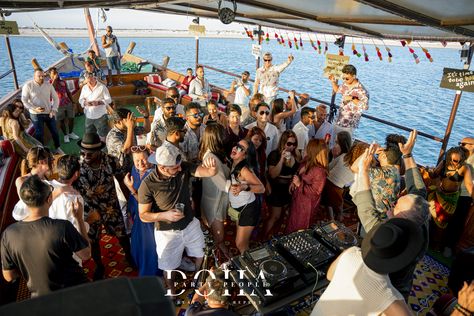 Party Boat, Deck Party, Art 2024, Party Plan, Dj Party, Birthday Party Planning, Summer Music, Canal Boat, Party Photography