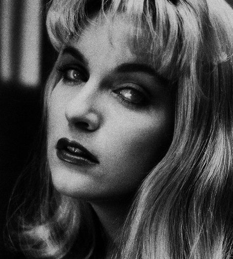 Sheryl Lee Twin Peaks, Twin Peaks Bob, Richard Beymer, Twin Peaks Laura Palmer, Twin Peaks 1990, Sheryl Lee, Laura Palmer, Between Two Worlds, Visual Media