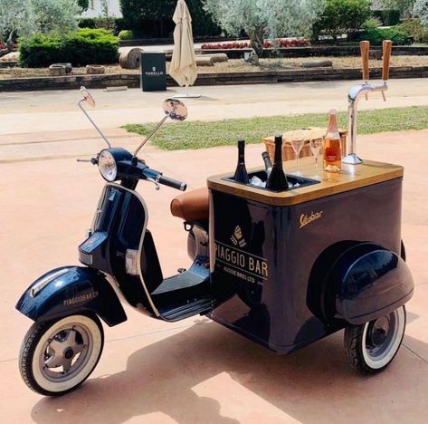 Vespa Bar, Kombi Food Truck, Bicycle Cart, Mobile Bar Cart, Coffee Food Truck, Gerobak Dorong, Bike Food, Mobile Cafe, Pizza Truck