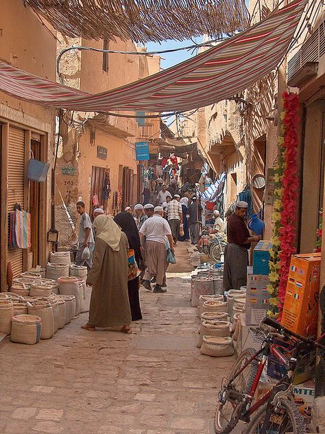 by ALTASENSIBILIDAD on Flickr. Street in Ghardaïa, capital of the Beni M'Zab culture, Algeria.