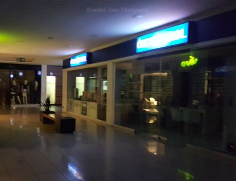 Dark; Empty mall; liminal space; lonely Liminal Space Convenience Store, 2000s Liminal Spaces, Liminal Space Mall, Blue Liminal Space, Mall Liminal Space, Liminal Mall, Jjk Shibuya, Mall At Night, Kane Pixels