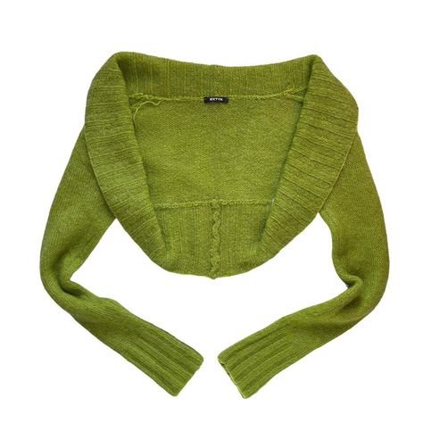 GREEN BOLERO CARDIGAN 🎀🎀🎀

measurements:
pit to pit:... - Depop Tiana Closet, 90s Style Fashion, Green Bolero, Green Clothes, Fashion 2000s, Bolero Cardigan, Style Savvy, Green Outfit, 90s Style